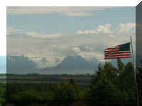 w a k 4 homer glacier w flag.jpg (21033 bytes)