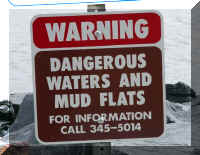 w a k in 1 mud flat sign.jpg (41613 bytes)