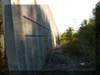 t a ms 1 v dike 006.JPG (34395 bytes)