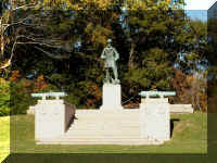 v a ms vicks monuments 253.JPG (68853 bytes)