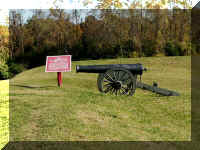 v a ms vicks red canon 216.JPG (70103 bytes)