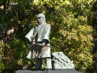 v a ms vicks sculpture 079.JPG (81276 bytes)