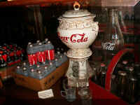 w a ms coke porc 108.JPG (40642 bytes)