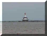 u ns07 d7 ss lighthouse 159.JPG (16342 bytes)