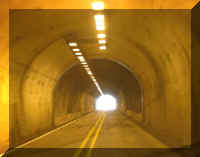 a f0925or road_426 tunnel_1.jpg (28435 bytes)