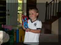 v fr06 3 034 n spiderman.JPG (24656 bytes)