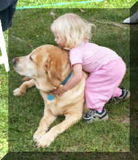 w fr06 2 l hugging sasha.JPG (37591 bytes)