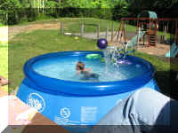 v pool 5-28-08 n on ball 171_1.JPG (59369 bytes)
