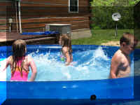 y sat 5-08 pool 243_1.JPG (54647 bytes)
