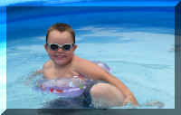 z pool 2008_121 crop_1.jpg (30558 bytes)