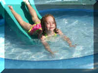 r05 c pool stomach.jpg (38089 bytes)